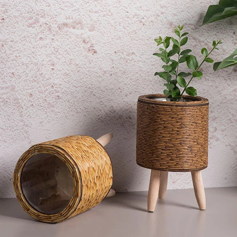 Suporte de Flores em Rattan – Design Nórdico Elegante para Jardim e Sala