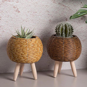Suporte de Flores em Rattan – Design Nórdico Elegante para Jardim e Sala
