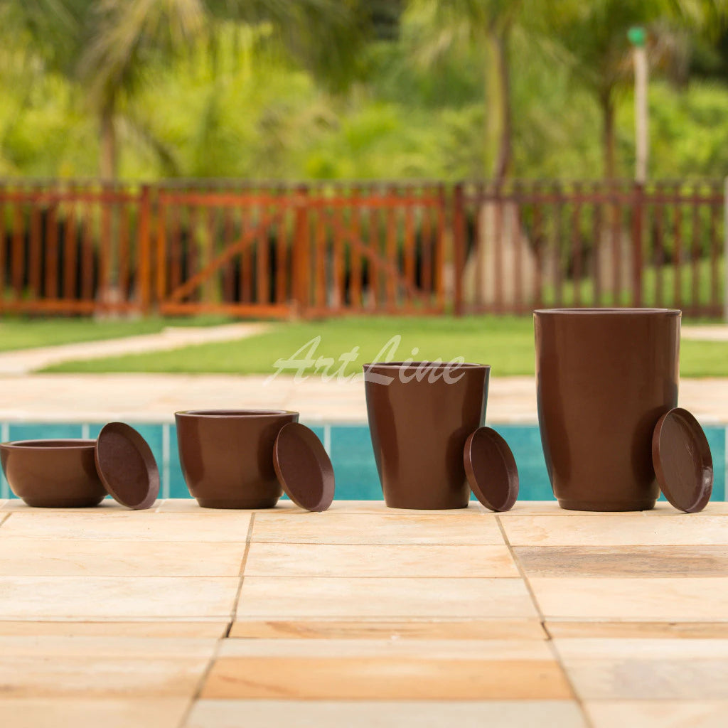 Kit 4 Vasos Polietileno para Jardim – Coluna, Bacio e Bojo com Prato | P, M e G